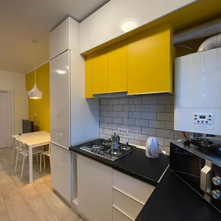 Holiday home Yellow House