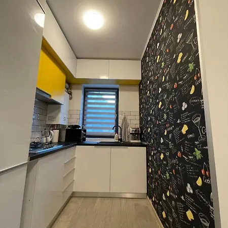 Yellow House Ferienhaus *